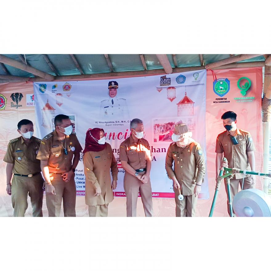 Bupati Nina Agustina Launching Bazar Kampung Ramadhan Desa Cangkingan